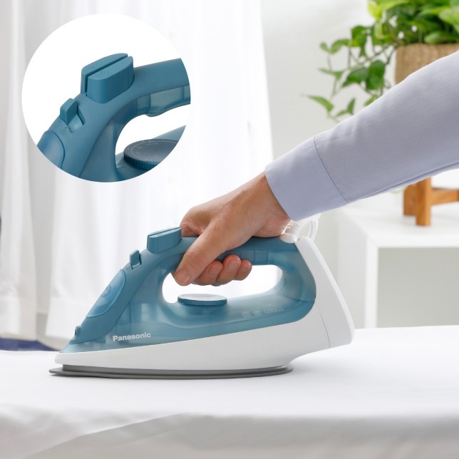 Panasonic Iron NI-S430 with Powerful Steam